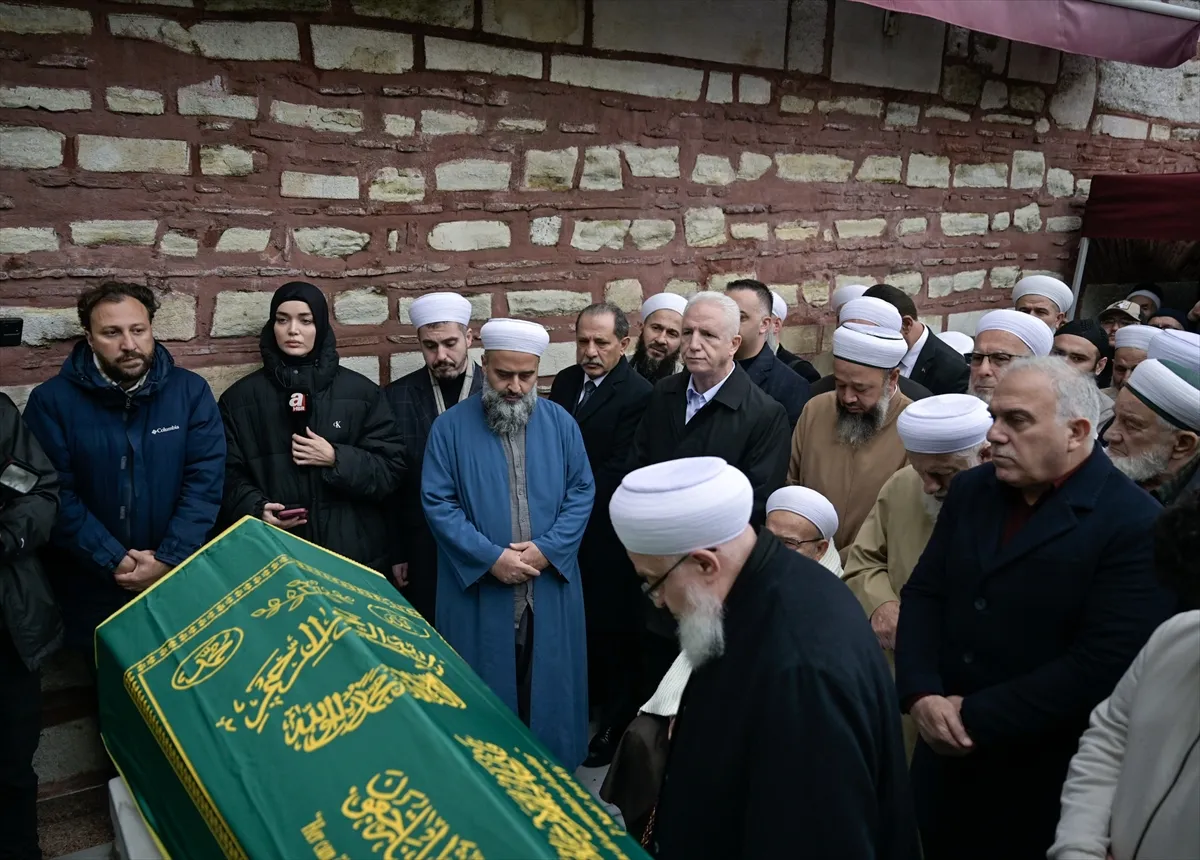 Fatih’te elektrik akımına kapılarak hayatını kaybeden çocuk için cenaze namazı kılındı