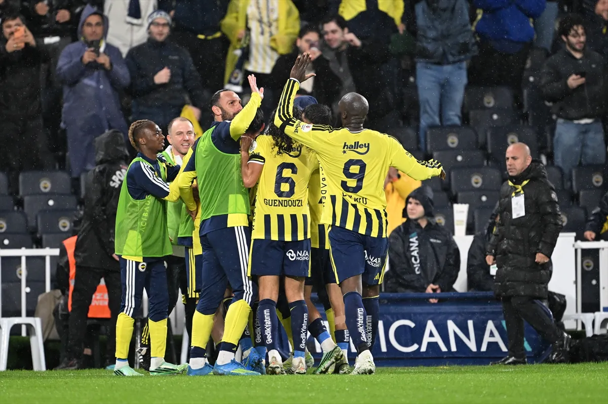 Fenerbahçe ile Corendon Alanyaspor Chobani Stadı’nda karşılaştı 3. kare