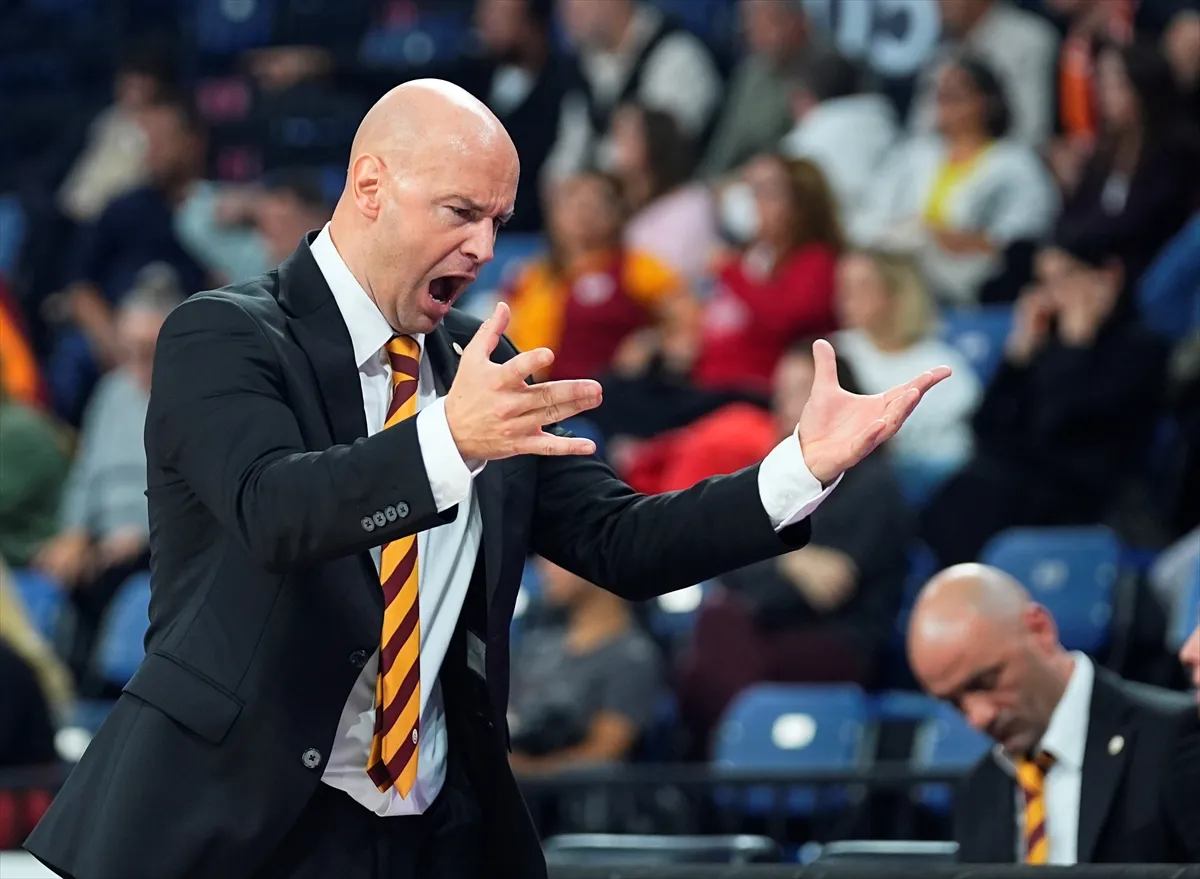 Galatasaray Çağdaş Faktoring - Beretta Famila Schio 3. kare