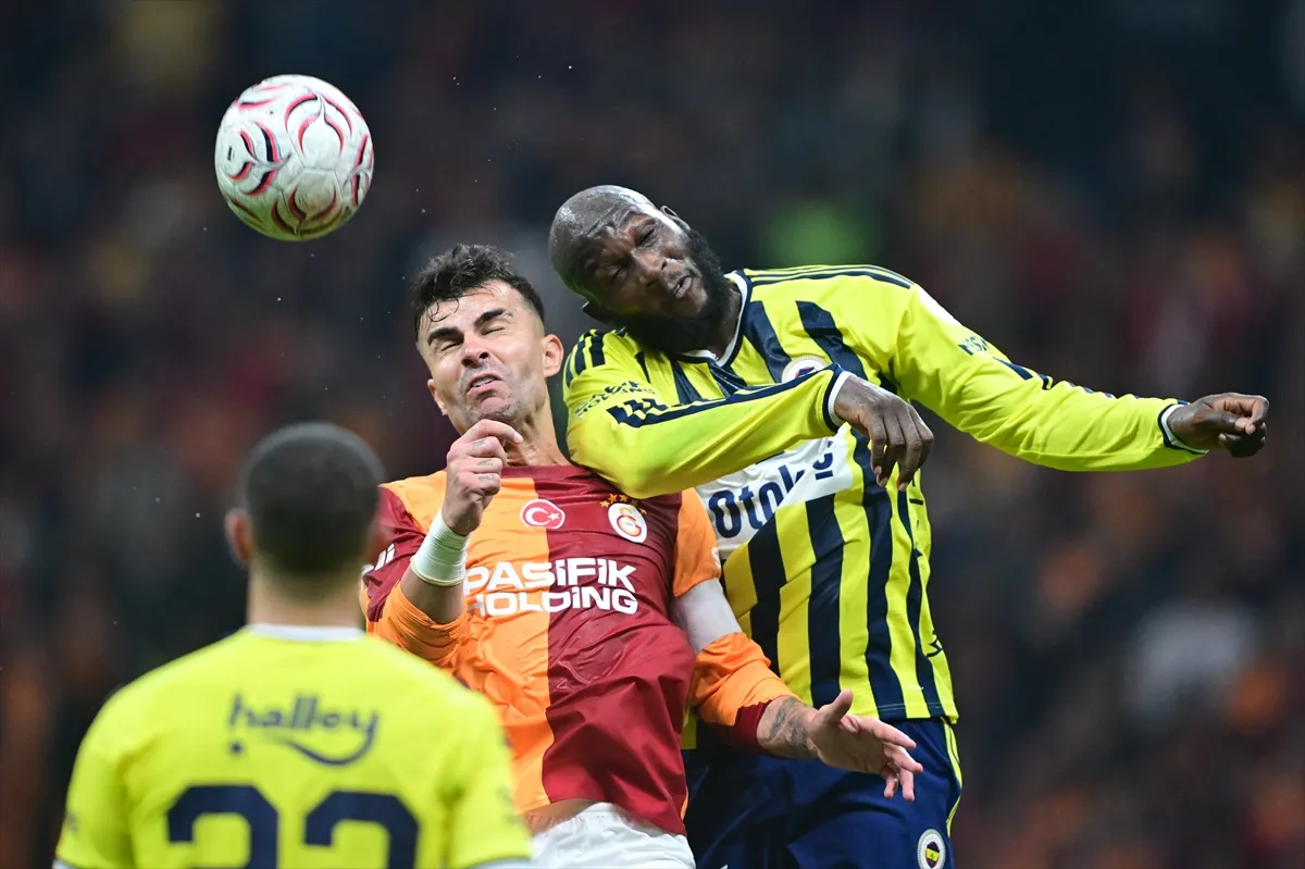 Galatasaray - Fenerbahçe 4. kare