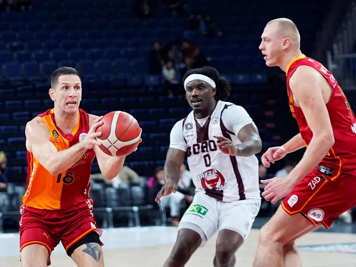 Galatasaray MCT Technic - Pizza Bulls Bordo Bandırma Basketbol 3. kare