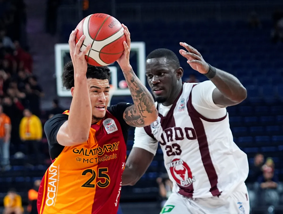 Galatasaray MCT Technic - Pizza Bulls Bordo Bandırma Basketbol 4. kare