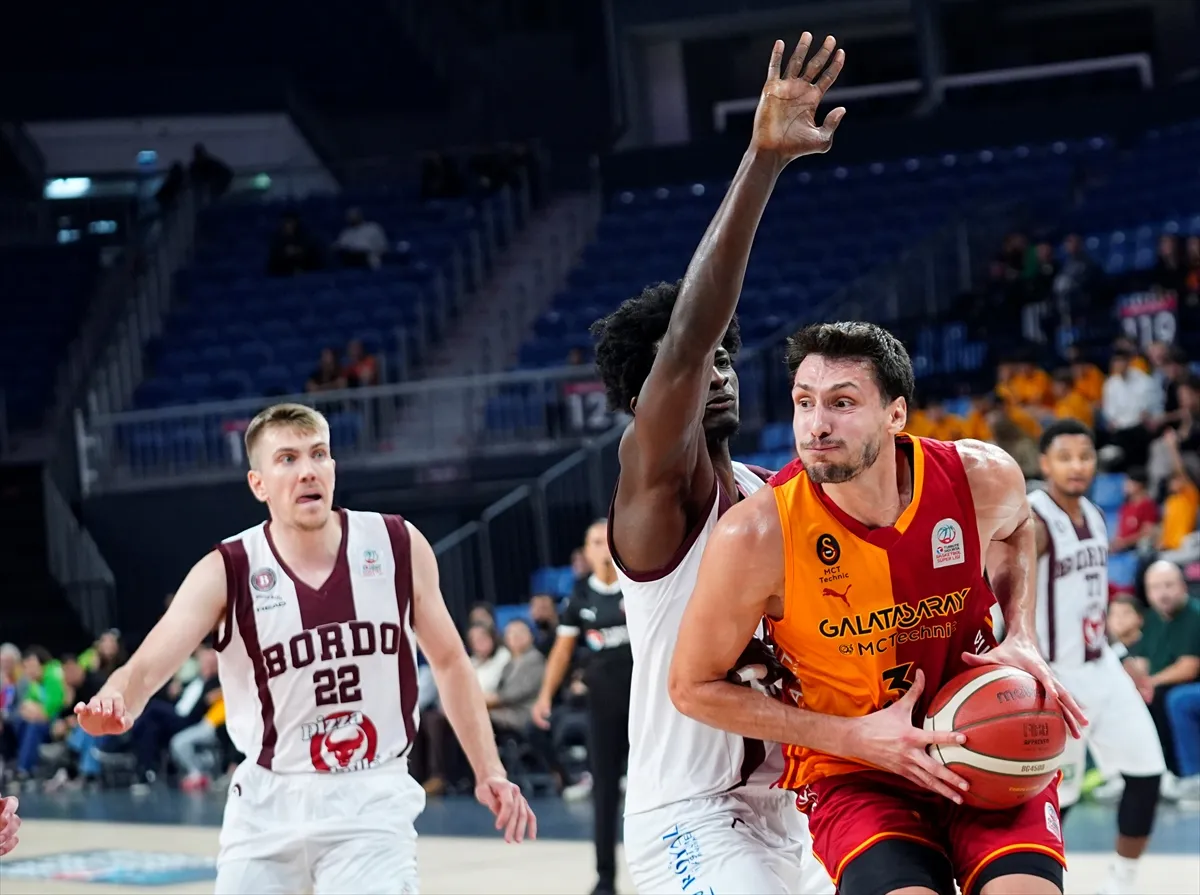 Galatasaray MCT Technic - Pizza Bulls Bordo Bandırma Basketbol 5. kare