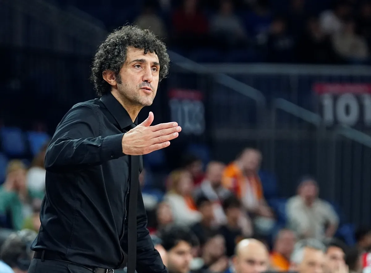 Galatasaray MCT Technic - Pizza Bulls Bordo Bandırma Basketbol 7. kare