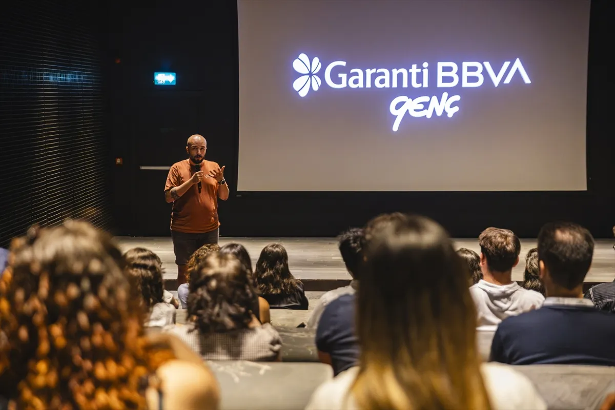 Garanti BBVA’nın Salt’ta Buluşuyoruz serisi devam ediyor