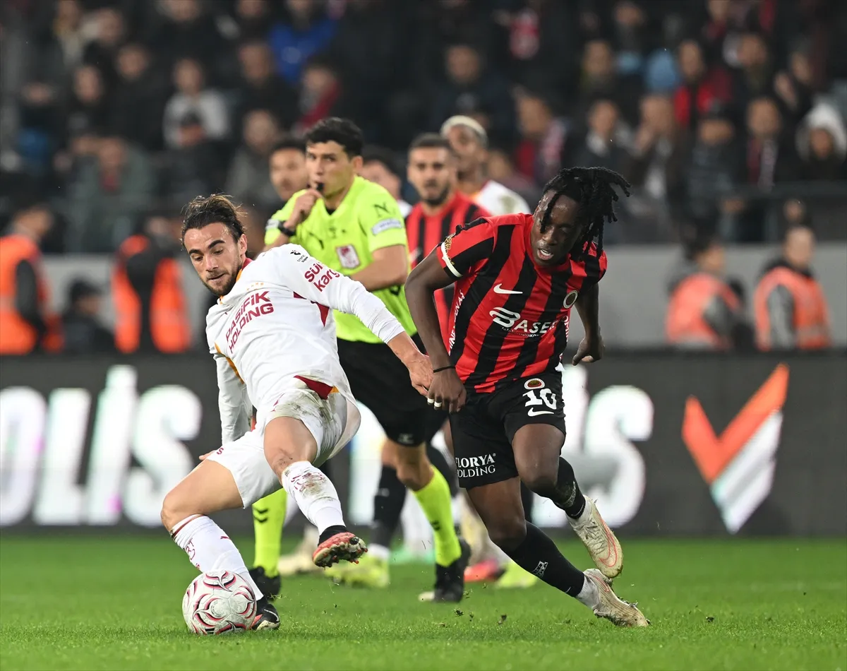 Gençlerbirliği - Galatasaray Eryaman’da Oynandı 3. kare