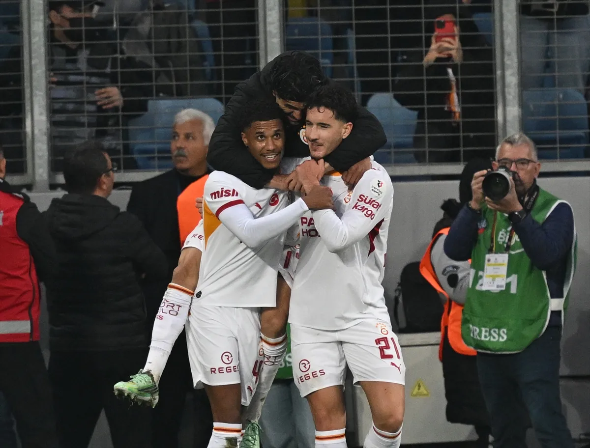 Gençlerbirliği - Galatasaray Eryaman’da Oynandı 4. kare