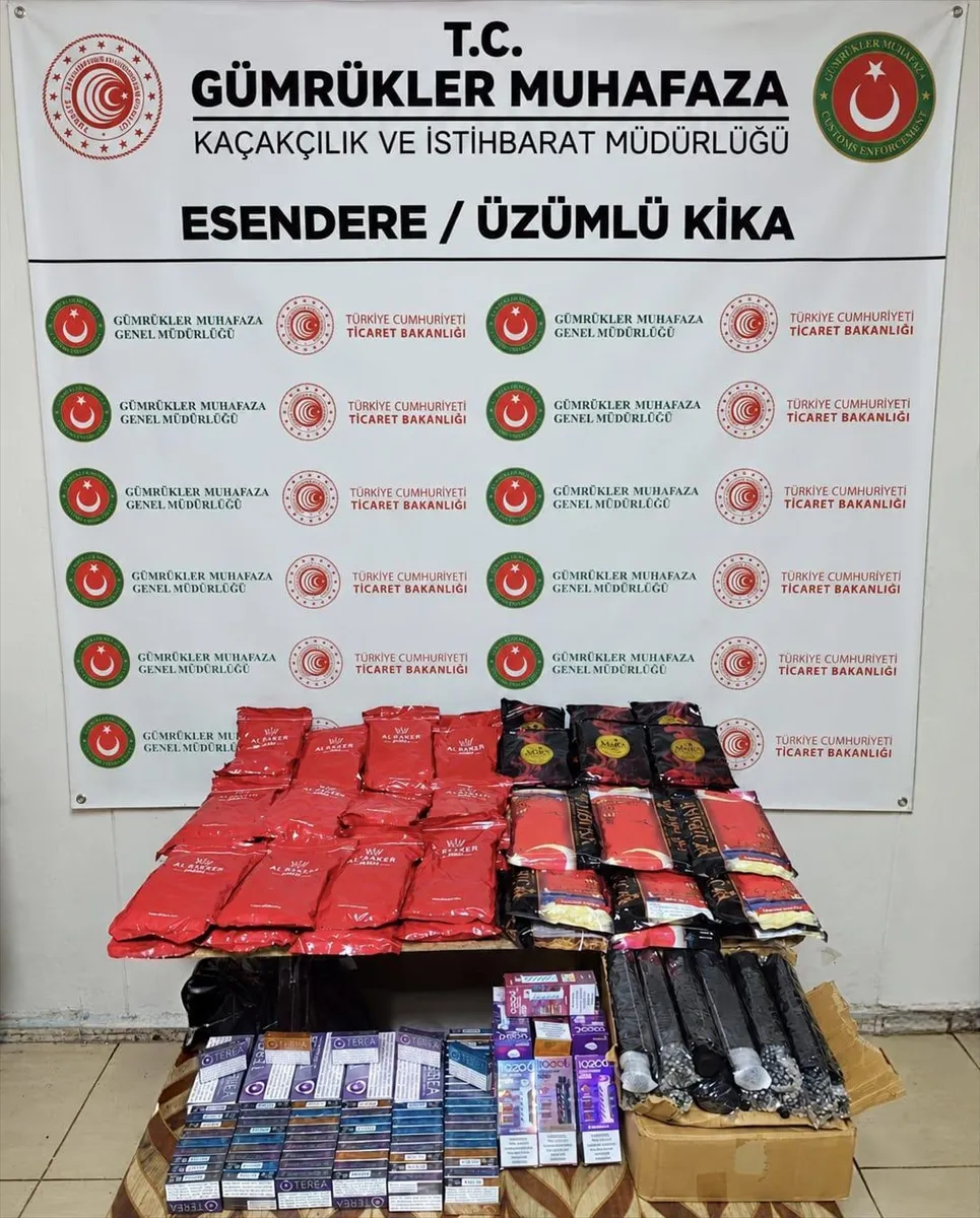 Hakkari’de kaçak sigara, saat ve nargile tütünü ele geçirildi