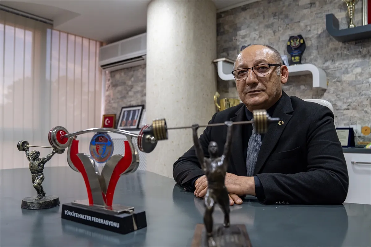 Halterde Avrupa ve dünya madalyaları 2028 umudunu büyüttü Halterde Avrupa ve dünya madalyaları 2028 umudunu büyüttü