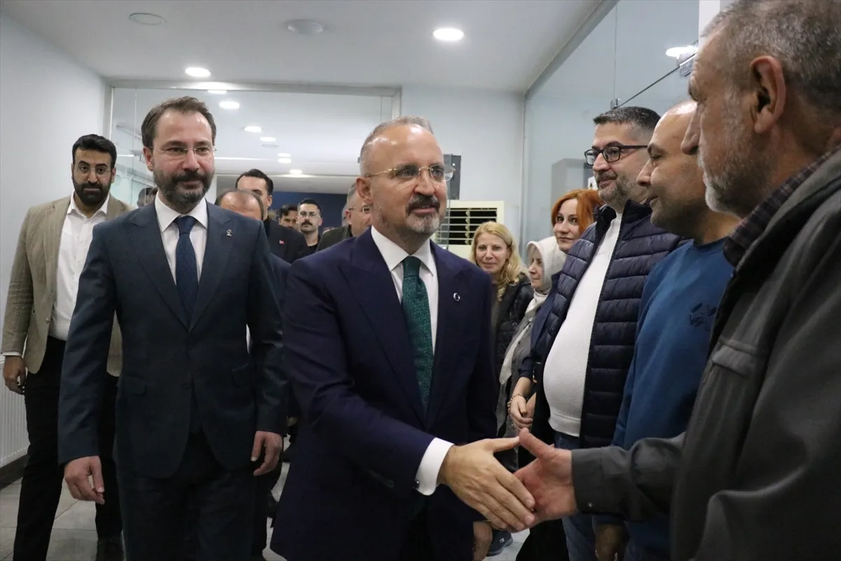 İçişleri Bakan Yardımcısı Turan AK Parti Isparta İl Başkanlığı ziyaretinde konuştu İçişleri Bakan Yardımcısı Turan AK Parti Isparta İl Başkanlığı ziyaretinde konuştu