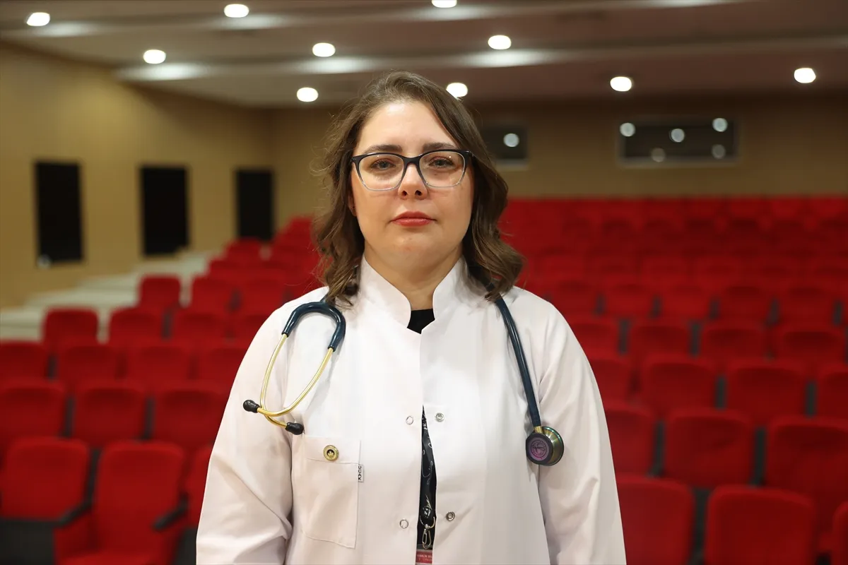 İnme vakalarında çarpıntı ataklarına dikkat edilmeli İnme vakalarında çarpıntı ataklarına dikkat edilmeli