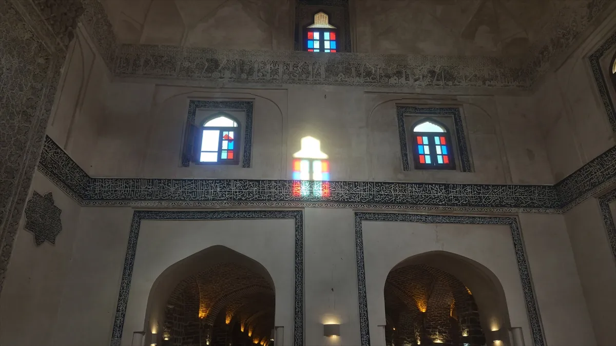 İran’da Selçuklu mirası Urumiye Ulu Camii ihtişamını koruyor İran’da Selçuklu mirası Urumiye Ulu Camii ihtişamını koruyor