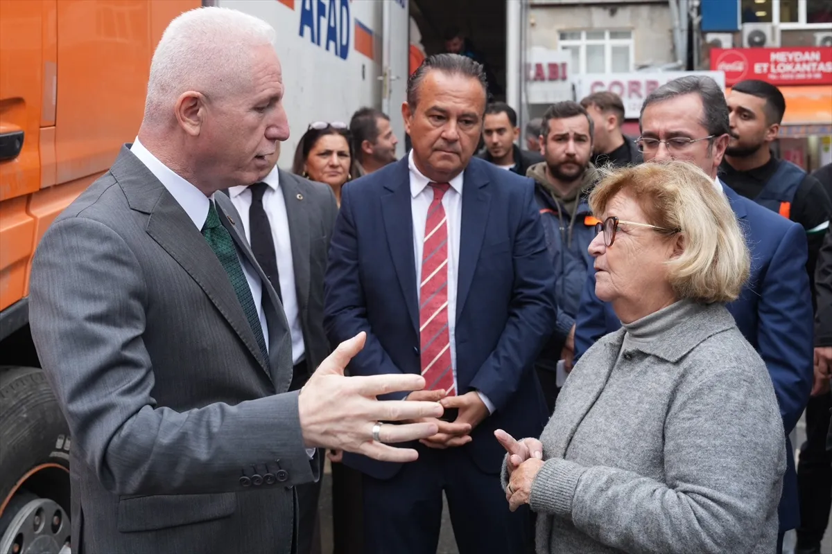 İstanbul Valisi Gül’den Ayazağa’da sel sonrası inceleme