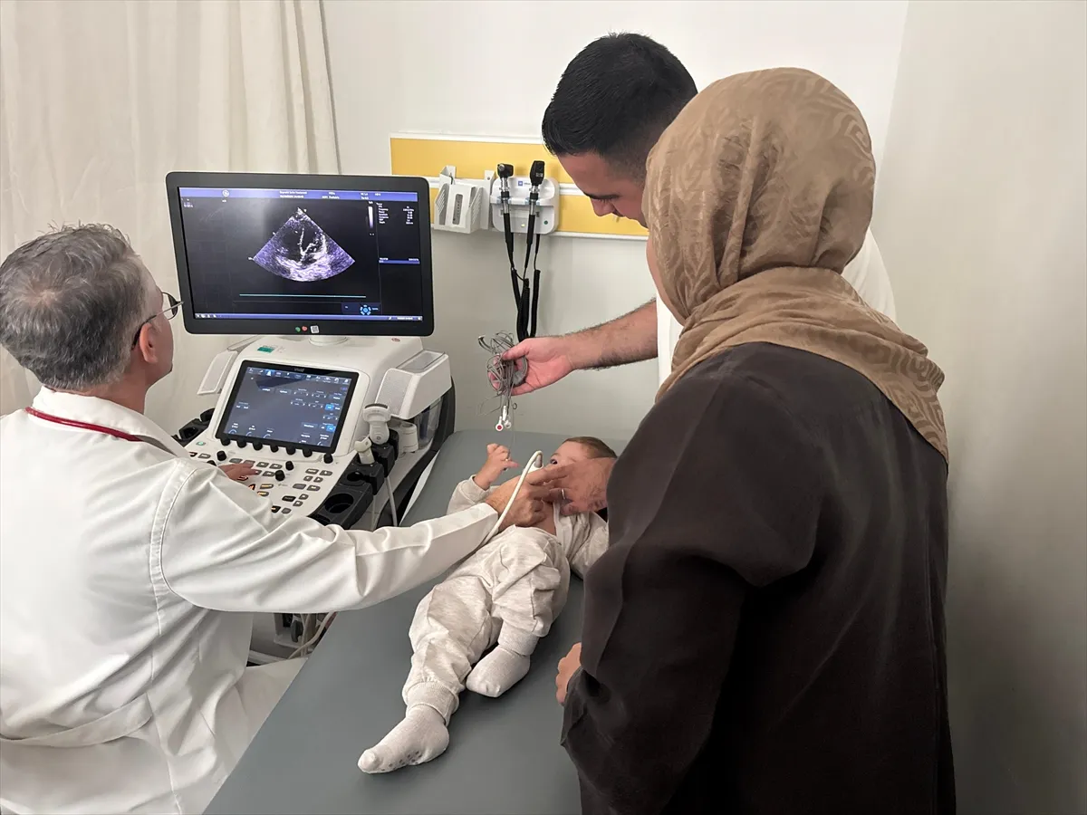 Kalp atış hızı dakikada 200’ü geçen bebek, ablasyon tedavisiyle iyileşti Kalp atış hızı dakikada 200’ü geçen bebek, ablasyon tedavisiyle iyileşti