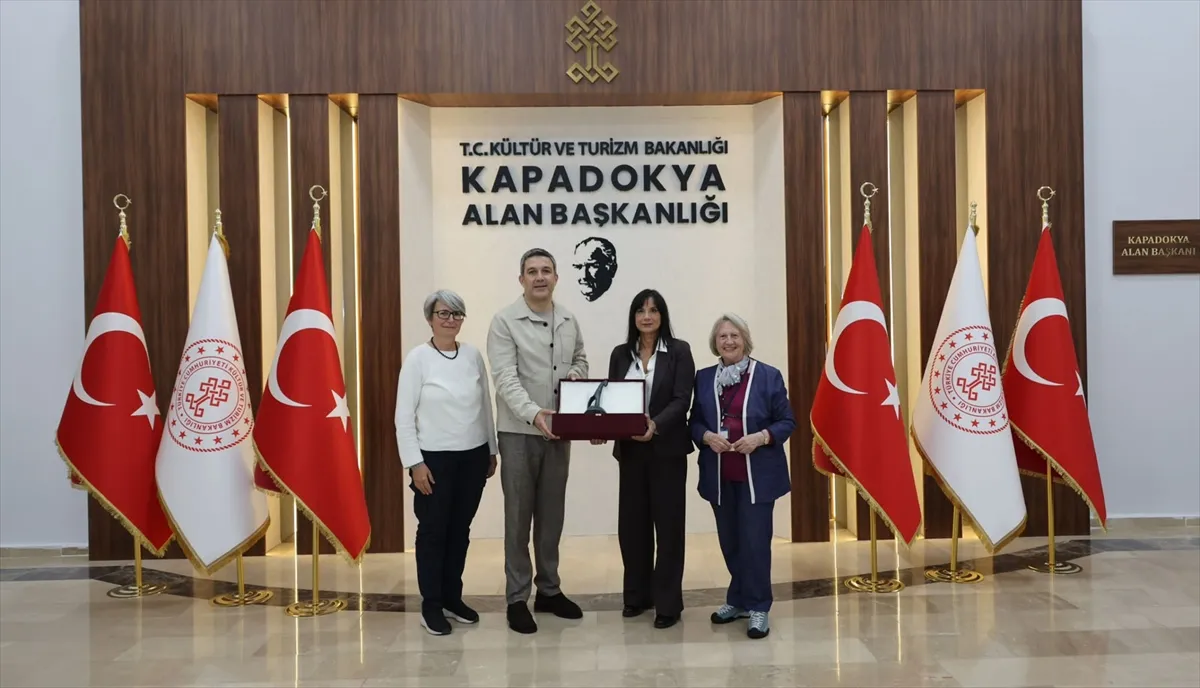 Kapadokya Alan Başkanı Aslanbay, İtalya’daki Tuscia Üniversitesi heyetiyle bir araya geldi Kapadokya Alan Başkanı Aslanbay, İtalya’daki Tuscia Üniversitesi heyetiyle bir araya geldi