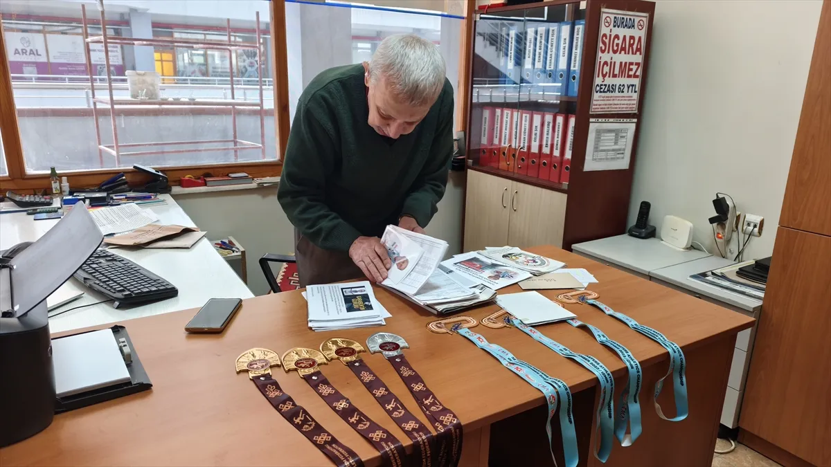 Karabüklü 84 yaşındaki atletin hedefi 100 madalyaya ulaşmak Karabüklü 84 yaşındaki atletin hedefi 100 madalyaya ulaşmak