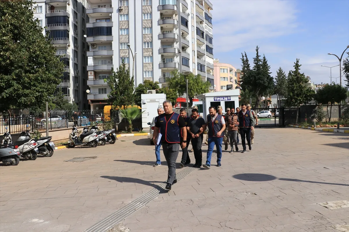 Kilis’te 12 yıllık faili meçhul cinayette 2 şüpheli tutuklandı Kilis’te 12 yıllık faili meçhul cinayette 2 şüpheli tutuklandı