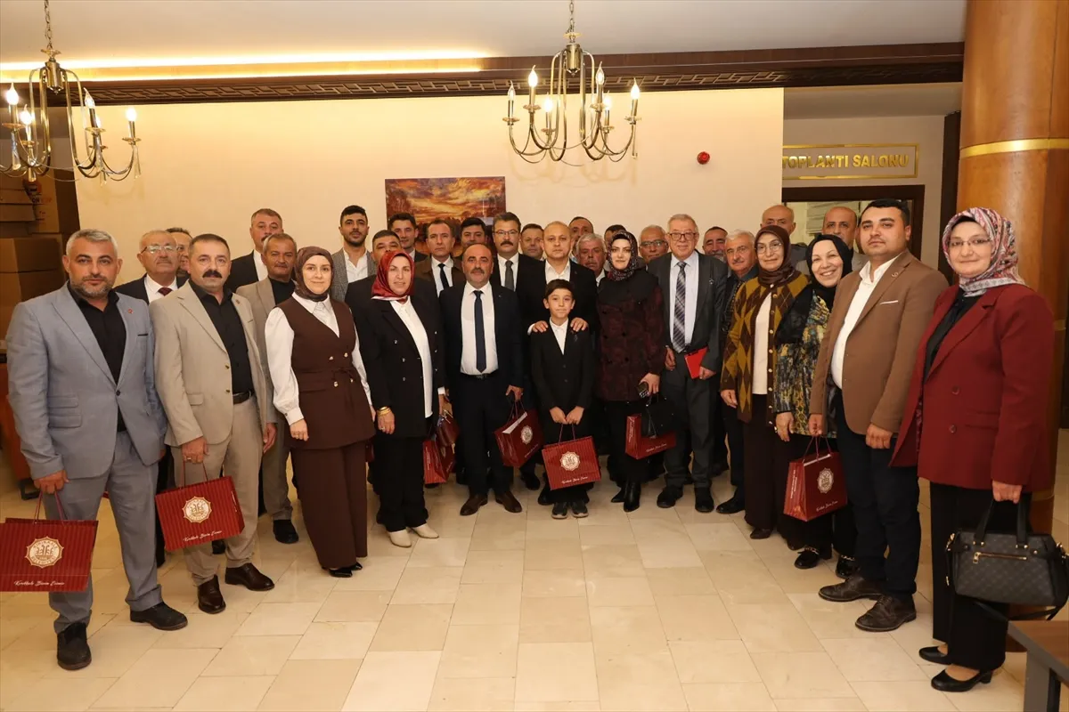 Kırıkkale Belediye Başkanı Önal, muhtarlarla buluştu