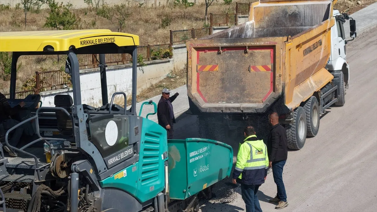 Kırıkkale’de yol çalışmaları sürüyor Kırıkkale’de yol çalışmaları sürüyor