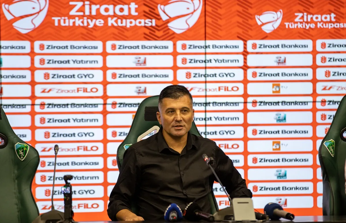 Kocaelispor, Kupa’da Eti Gübre Mazıdağı’nı 3-0 yendi Kocaelispor, Kupa’da Eti Gübre Mazıdağı’nı 3-0 yendi