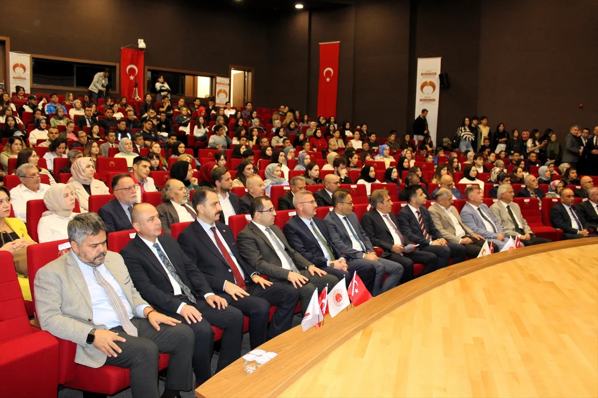 Konya’da İyileşme Aile ile Başlar: Denetimli Serbestlikte Ailenin Dönüştürücü Gücü paneli düzenlendi Konya’da İyileşme Aile ile Başlar: Denetimli Serbestlikte Ailenin Dönüştürücü Gücü paneli düzenlendi