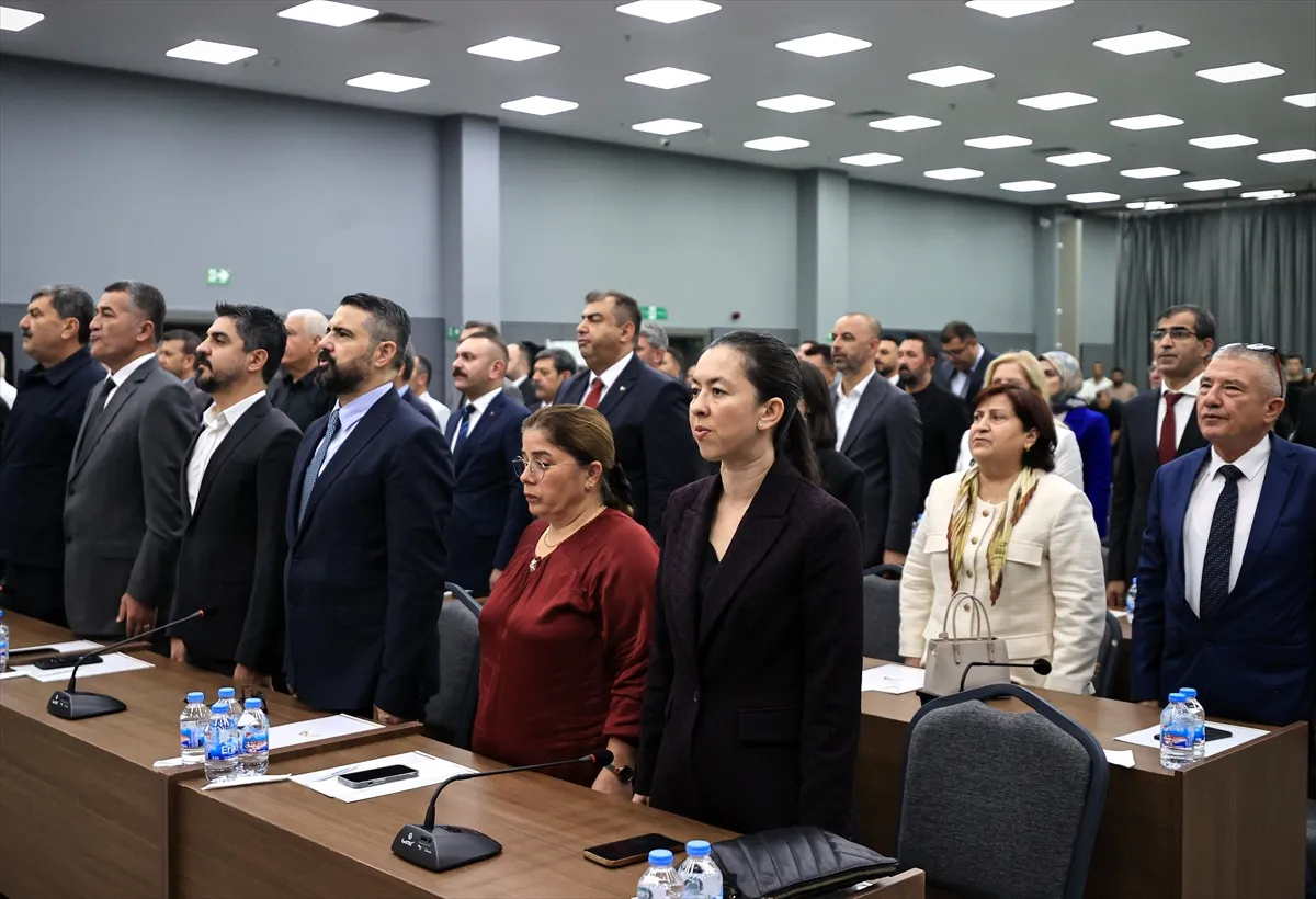 Mersin Büyükşehir Belediye Başkan Vekili CHP’li Gülşah Yıldırım Genç oldu 3. kare