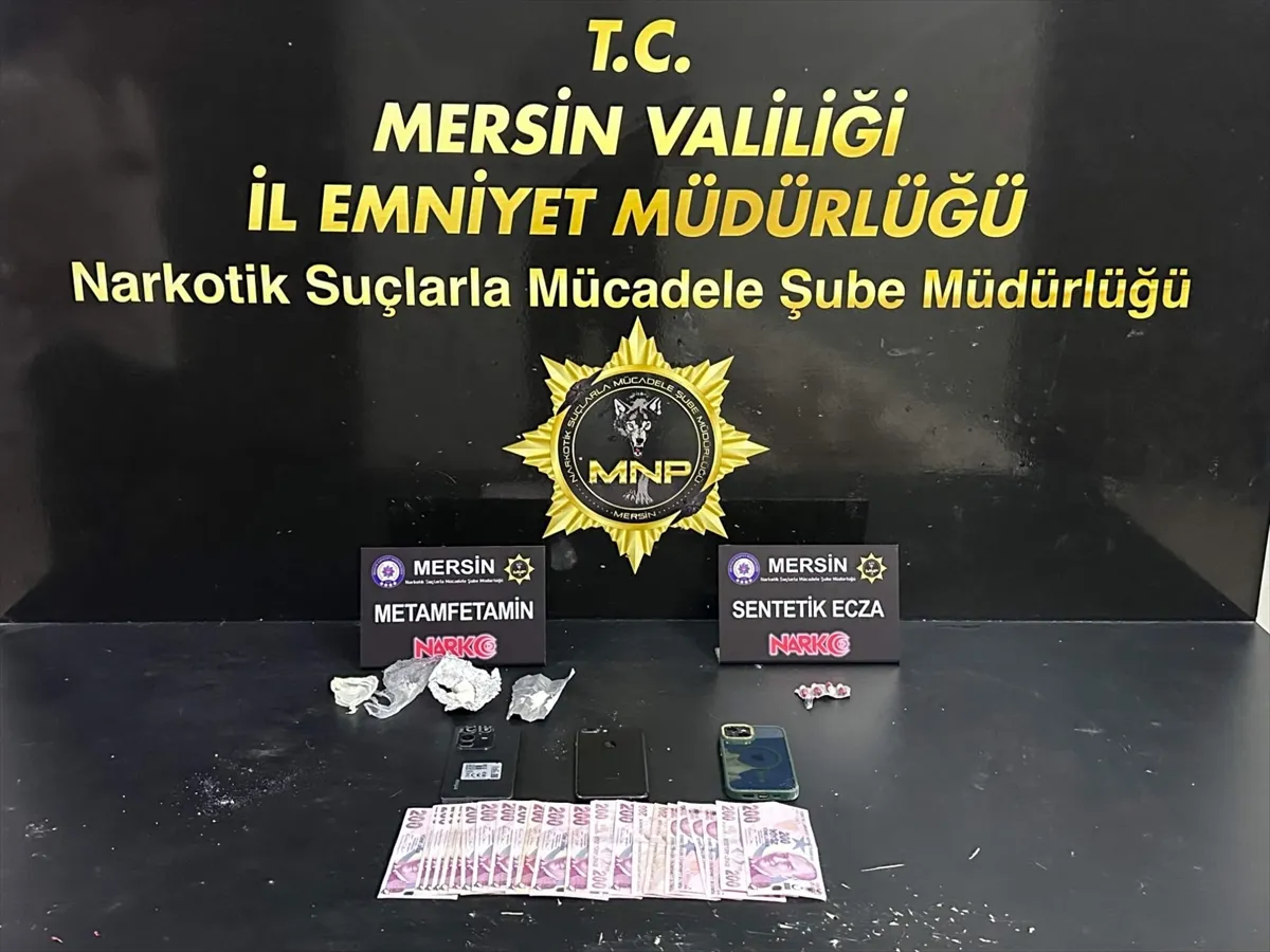 Mersin’de uyuşturucu operasyonunda 5 şüpheli tutuklandı Mersin’de uyuşturucu operasyonunda 5 şüpheli tutuklandı