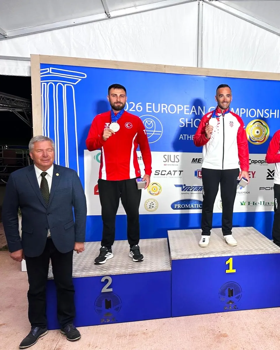 Milli atıcı Murat İlbilgi’den Avrupa’da gümüş madalya Milli atıcı Murat İlbilgi’den Avrupa’da gümüş madalya