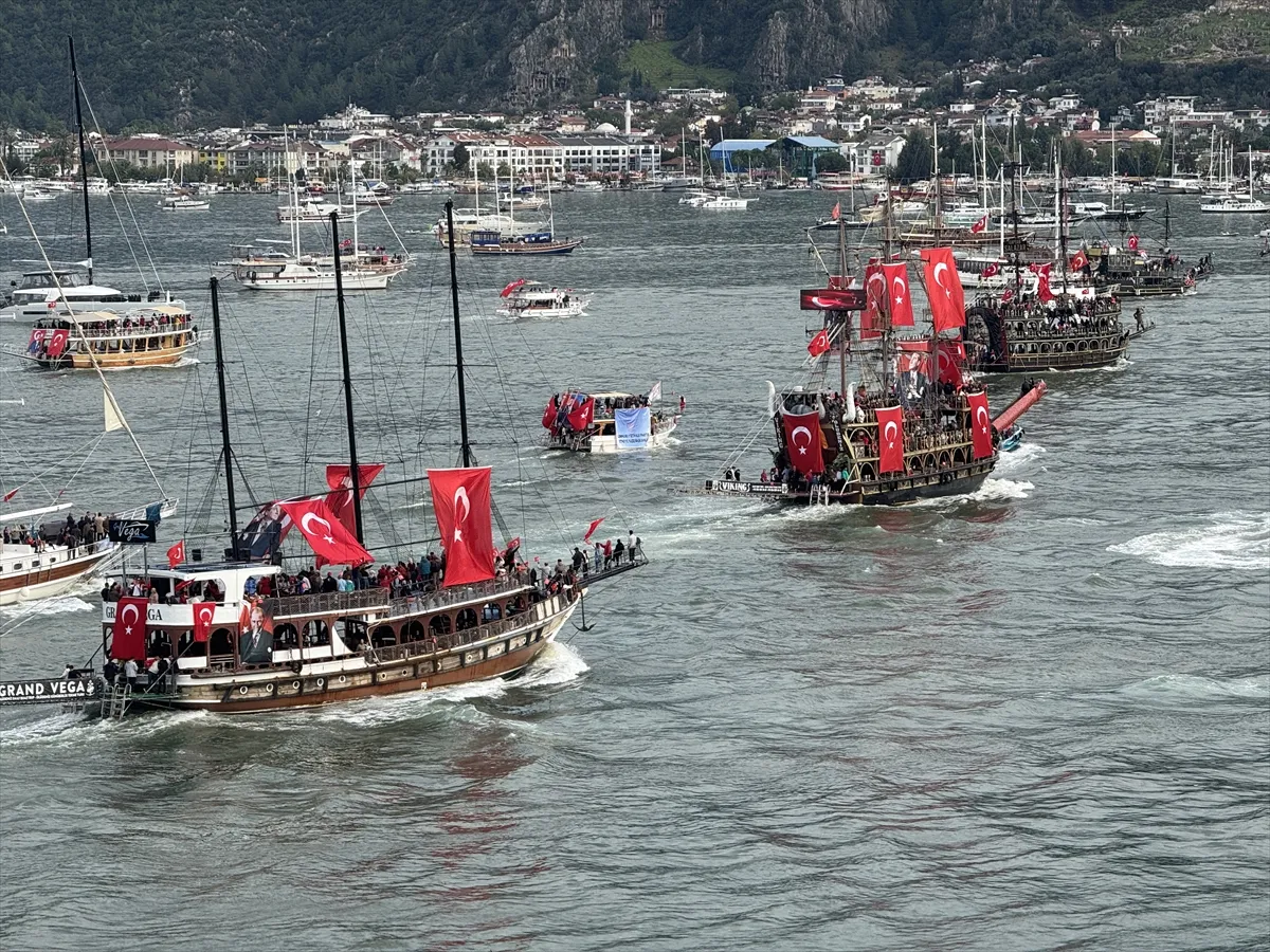 Muğla’da Cumhuriyet’in 103. yılı coşkusu denizde ve karada yaşandı Muğla’da Cumhuriyet’in 103. yılı coşkusu denizde ve karada yaşandı