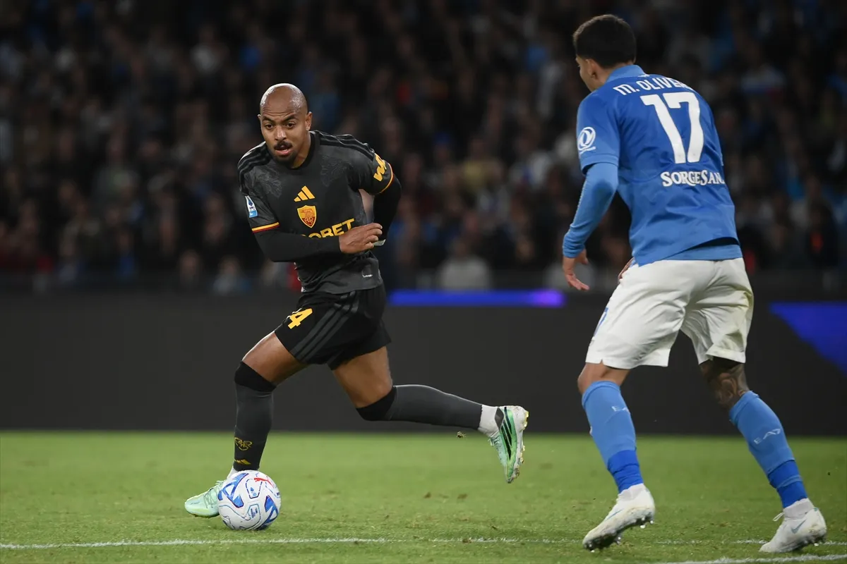 Napoli - Roma maçı Maradona Stadyumu’nda oynandı 2. kare