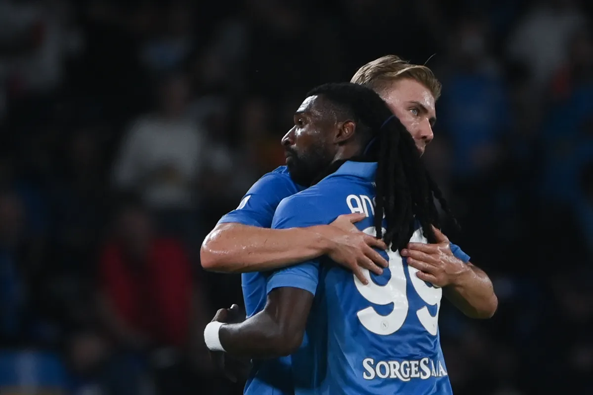 Napoli - Roma maçı Maradona Stadyumu’nda oynandı Napoli - Roma maçı Maradona Stadyumu’nda oynandı