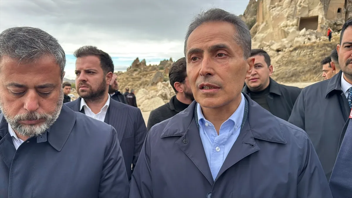 Nevşehir’de peribacasından kaya düştü: 2 ölü, 1 yaralı Nevşehir’de peribacasından kaya düştü: 2 ölü, 1 yaralı