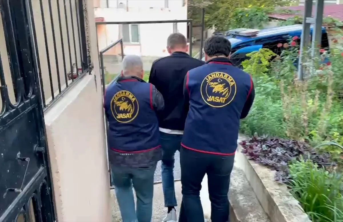 Nevşehir merkezli dolandırıcılık operasyonunda 12 şüpheli yakalandı