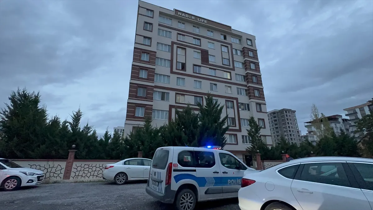 Niğde’de kendisinden haber alınamayan kişi evinde ölü bulundu Niğde’de kendisinden haber alınamayan kişi evinde ölü bulundu