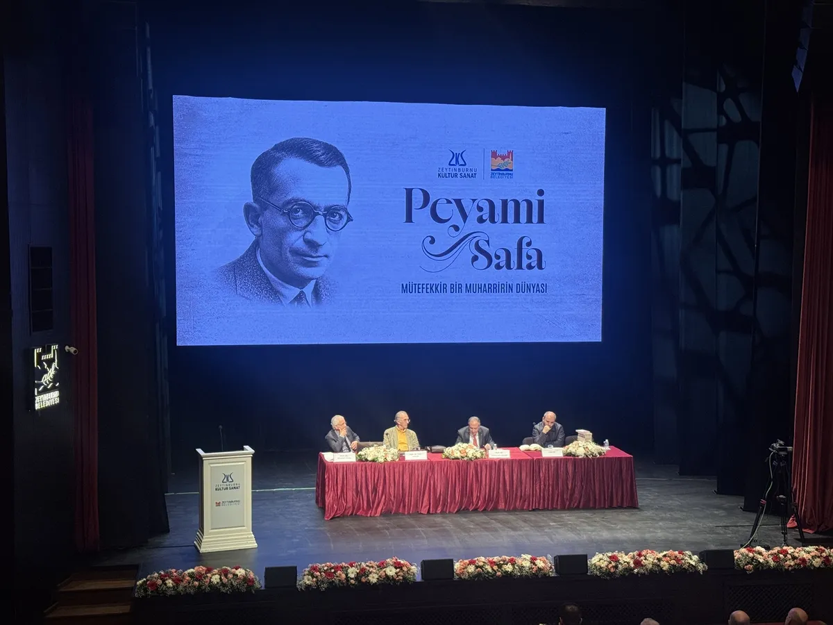 Peyami Safa Zeytinburnu’nda düzenlenen sempozyumda anılıyor