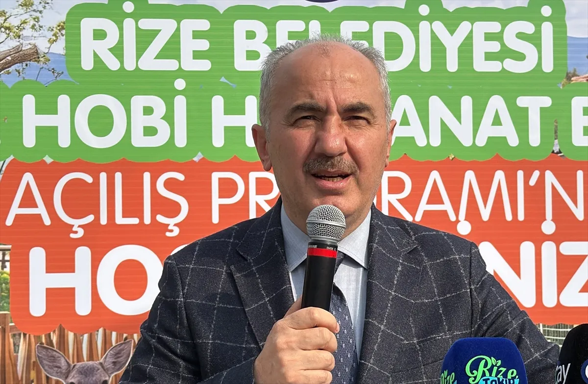 Rize’de 750’den fazla canlıya sahip Hobi Hayvanat Bahçesi açıldı