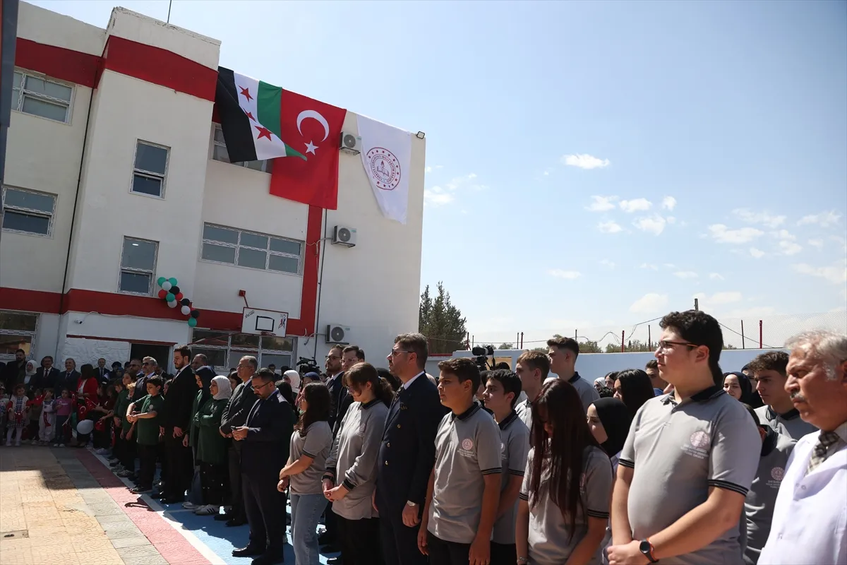 Şam Uluslararası Recep Tayyip Erdoğan Türk Okulu’nda yeni eğitim yılının ilk ders zili çaldı