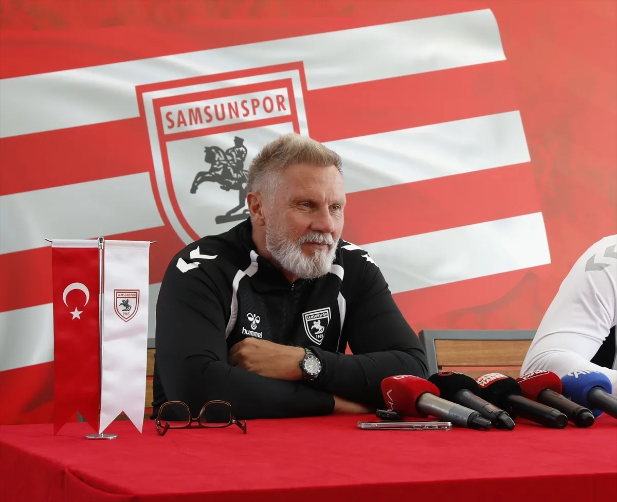 Samsunspor Teknik Direktörü Fink, Trabzonspor ile yapacakları maçı değerlendirdi Samsunspor Teknik Direktörü Fink, Trabzonspor ile yapacakları maçı değerlendirdi