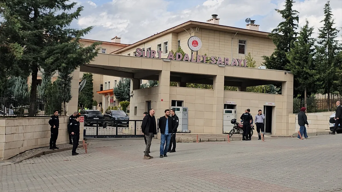Siirt’te 2 yıl sonra aydınlatılan kadın cinayetinde 5 sanık hakim karşısında Siirt’te 2 yıl sonra aydınlatılan kadın cinayetinde 5 sanık hakim karşısında