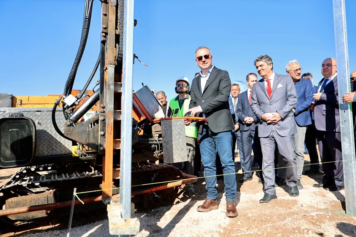 Sivas’ta 15 megavatlık GES’in temeli atıldı