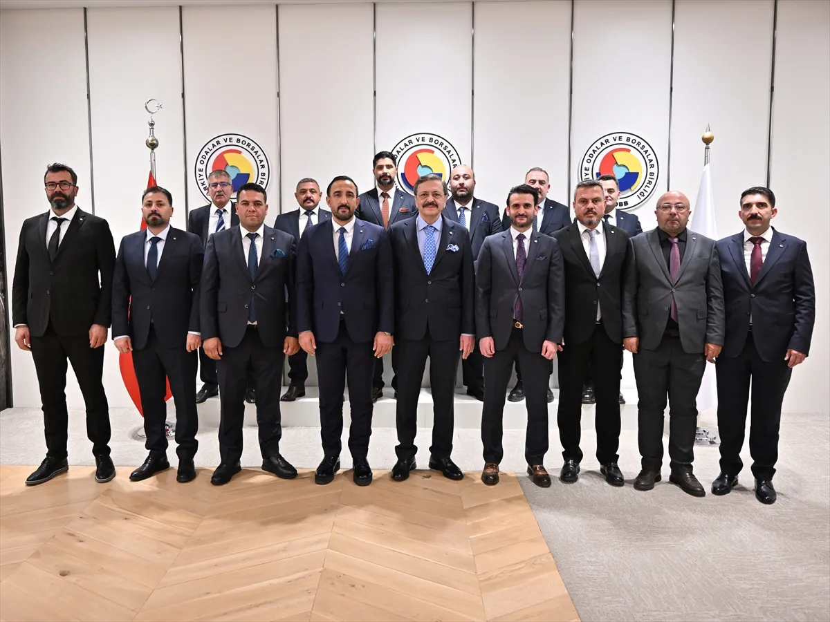 Sivas Ticaret Borsası Başkanı Karakaya’dan TOBB Başkanı Hisarcıklıoğlu’na ziyaret Sivas Ticaret Borsası Başkanı Karakaya’dan TOBB Başkanı Hisarcıklıoğlu’na ziyaret