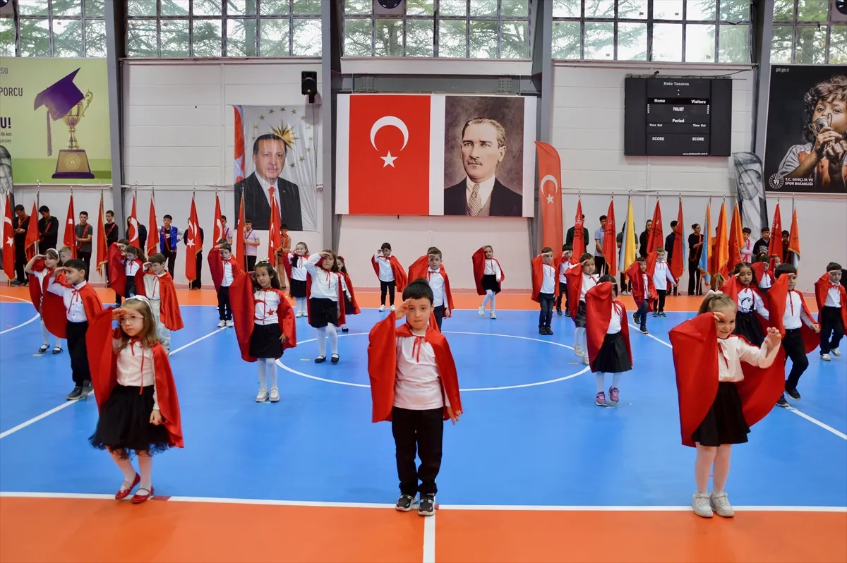 Eskişehir’in Sivrihisar İlçesinde Cumhuriyet’in 103. Yılı Kutlandı