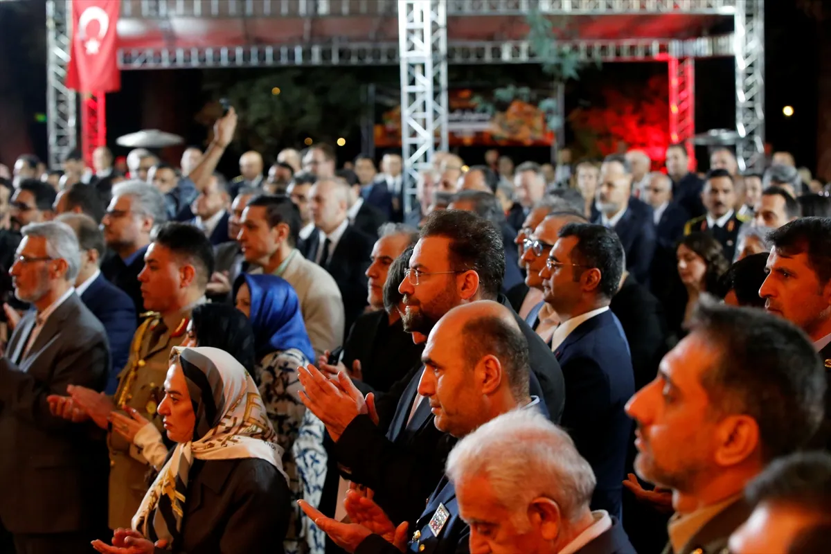Tahran’da 29 Ekim Cumhuriyet Bayramı resepsiyonu düzenlendi Tahran’da 29 Ekim Cumhuriyet Bayramı resepsiyonu düzenlendi
