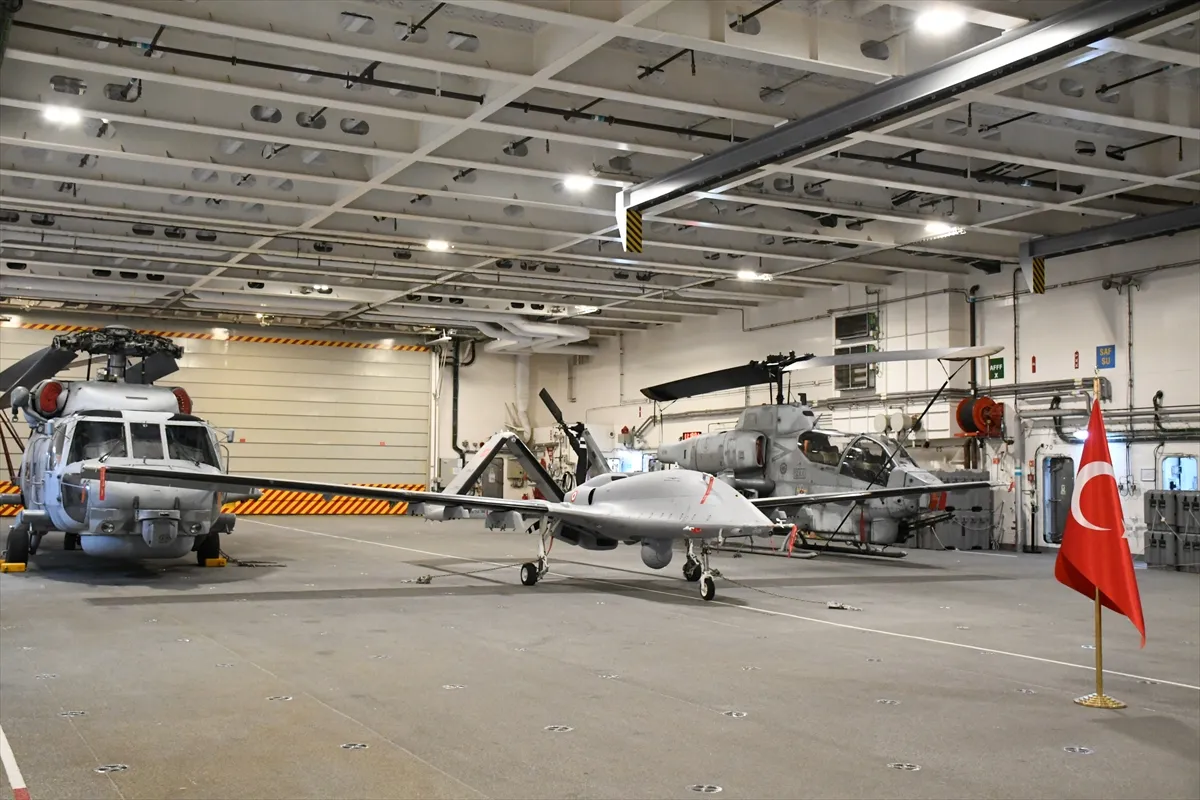 TCG Anadolu, Arnavutluk’ta Neptune Strike 2026 tatbikatına katıldı TCG Anadolu, Arnavutluk’ta Neptune Strike 2026 tatbikatına katıldı