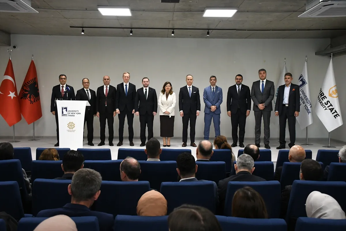 Tiran New York Üniversitesinde yeni akademik yıl açılışı yapıldı Tiran New York Üniversitesinde yeni akademik yıl açılışı yapıldı