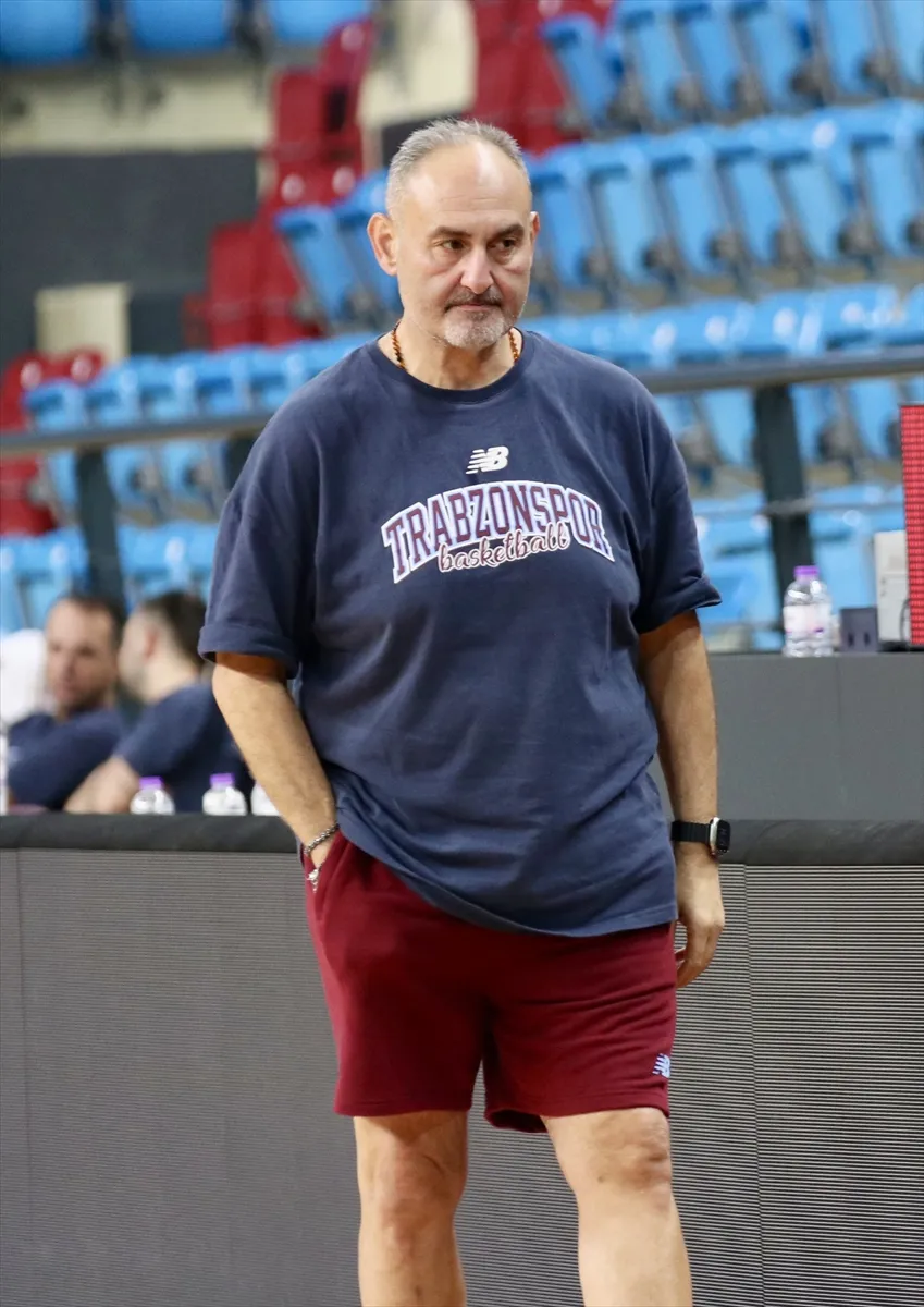 Trabzonspor Basketbol’dan 6 maçta 5 galibiyetle güçlü başlangıç Trabzonspor Basketbol’dan 6 maçta 5 galibiyetle güçlü başlangıç