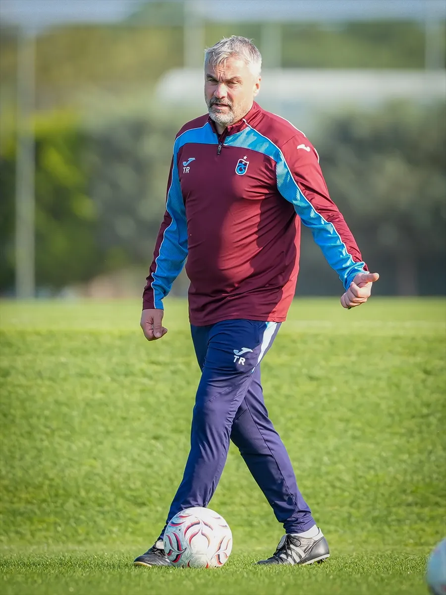 Trabzonspor’da Çaykur Rizespor derbisi hazırlıkları tamamlandı