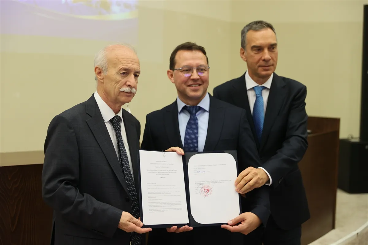 Trakya Üniversitesi ile Burgaz’daki Sveta Anastasiya Çocuk Hastanesi arasında işbirliği protokolü Trakya Üniversitesi ile Burgaz’daki Sveta Anastasiya Çocuk Hastanesi arasında işbirliği protokolü