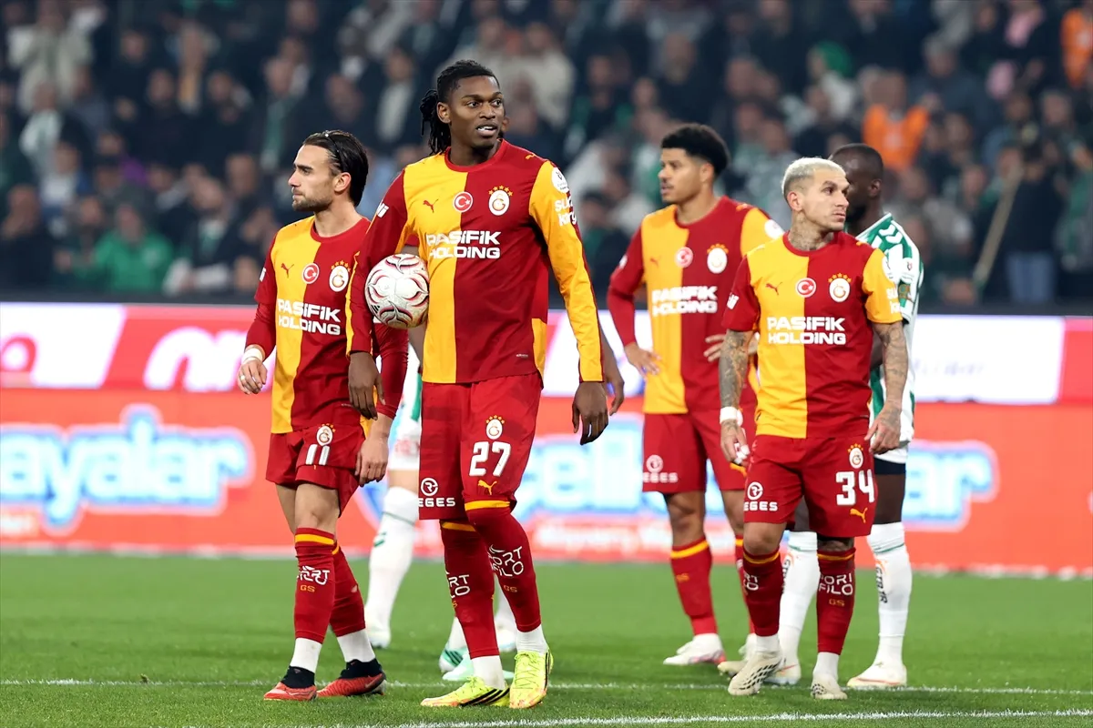 TÜMOSAN Konyaspor - Galatasaray maçı Konya’da oynandı 4. kare