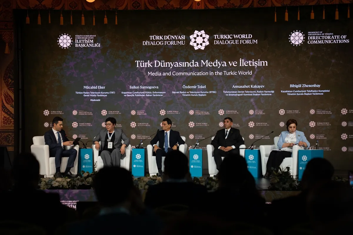 Türk Dünyası Forumu’nda medya ve iletişim paneli 6. kare